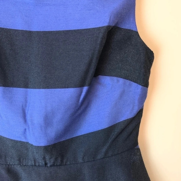 Banana Republic | Striped Shimmer Peplum Top 0P - Picture 3 of 6